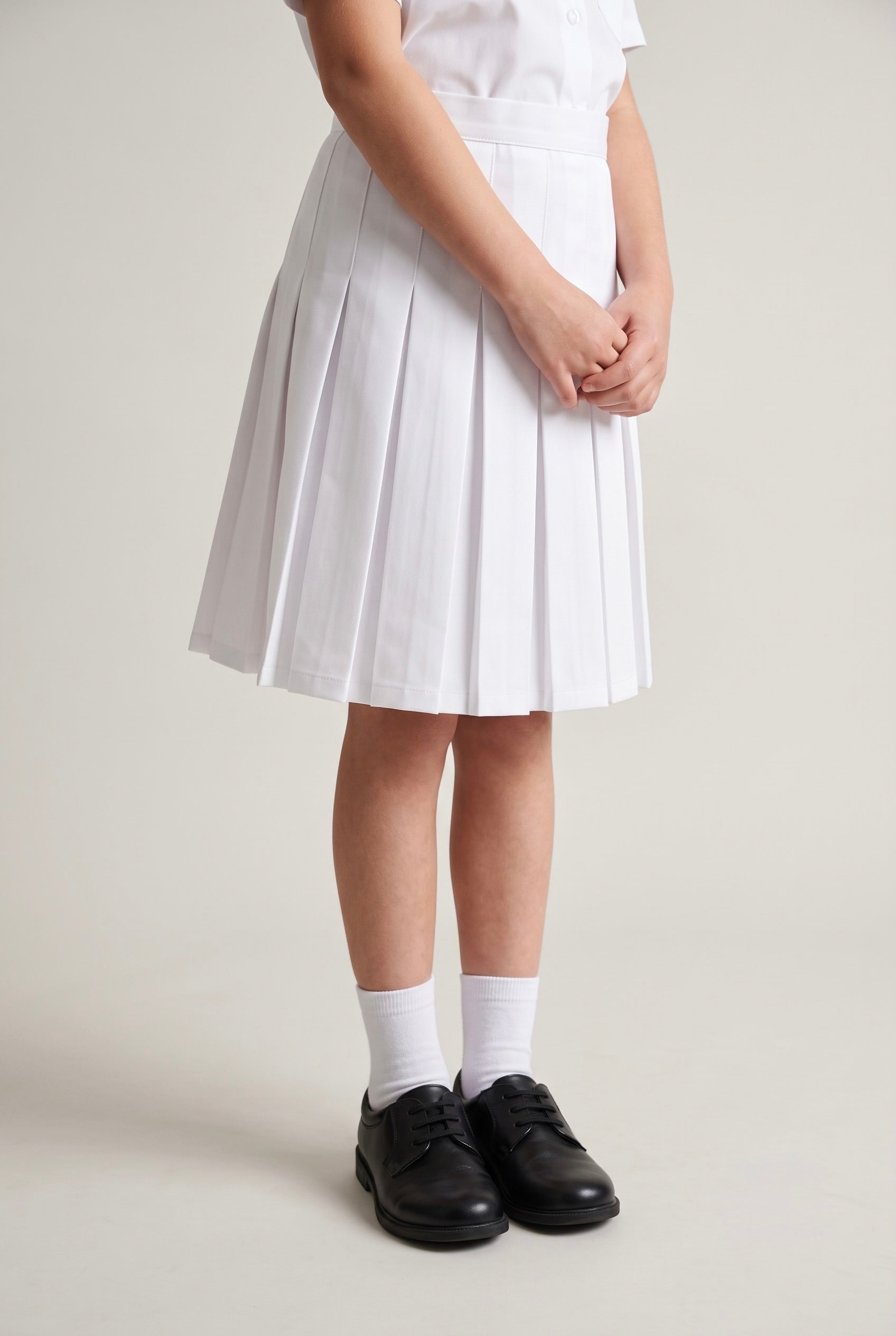 WHITE SKIRT