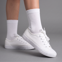 WHITE SOCKS